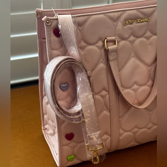 Betsey Johnson XOMATTIE Valentine Tote Handbag Pink - Picture 4 of 7